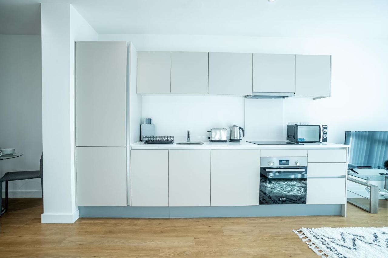 Luxe Apartments Bracknell Near Ascot, Legoland, Windsor, Lexicon - Free Parking & Gym Exteriör bild