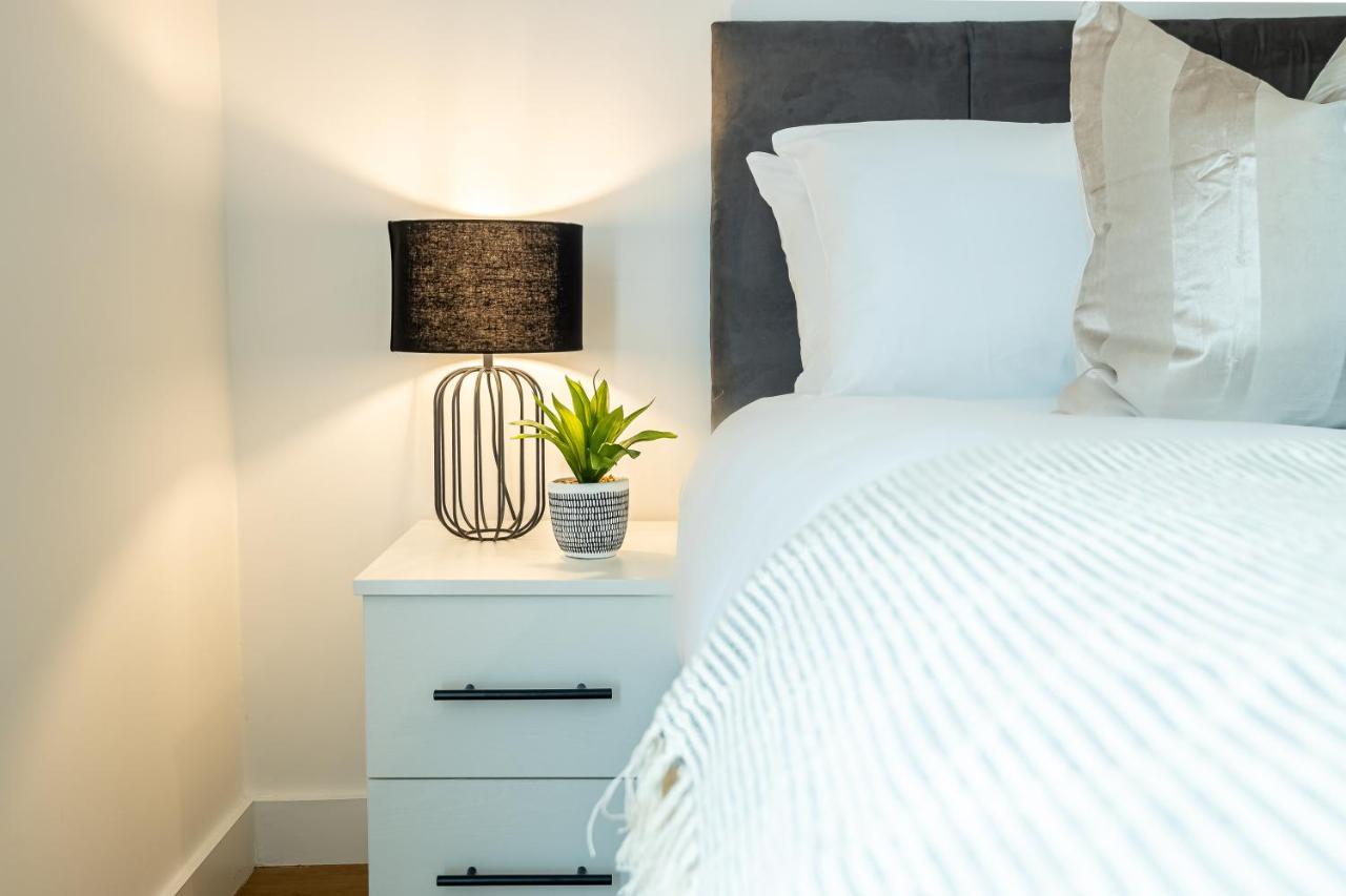 Luxe Apartments Bracknell Near Ascot, Legoland, Windsor, Lexicon - Free Parking & Gym Exteriör bild